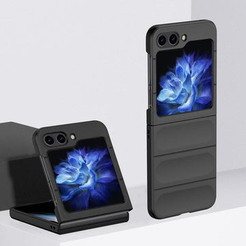 Husa Strip pentru Samsung Z Flip6, Matte, ShockProof - Negru