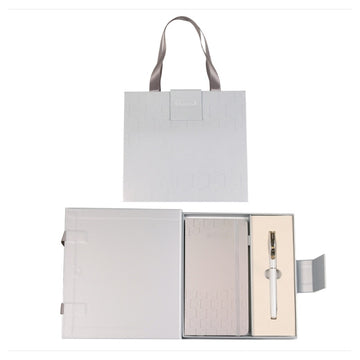Set cadou stilou alb/auriu + agenda mate A6 Cresco Classic Premium 8300222 CL-06, cutie argintie magnet